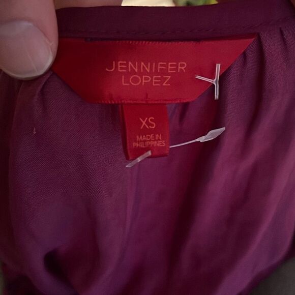 Jennifer Lopez XS maroon blouse - 2188 - Picture 3 of 4